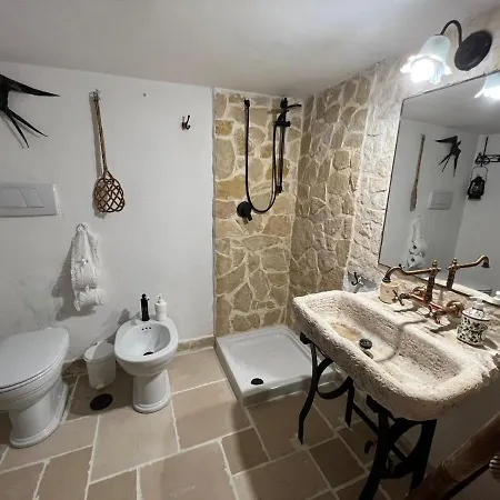 Trullo Oriale Villa