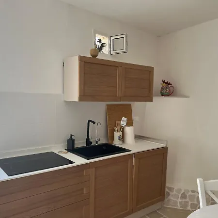 Trullo Oriale Villa *