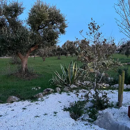 Trullo Oriale Остуни